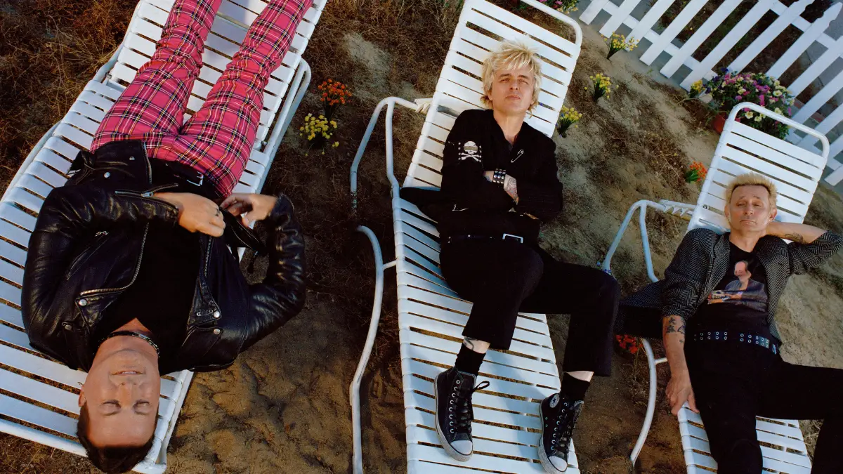 Green-Day-The-American-Dream-Is-Killing-Me-New-Single-Release